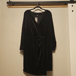 City Chic Black Long Sleeve Dress